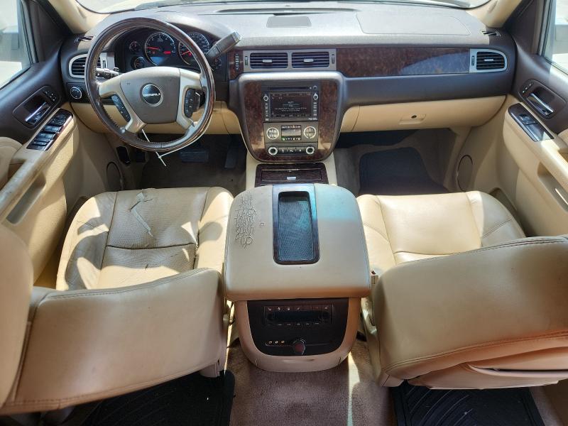 Photo 8 from auction – 2011 GMC YUKON DENA with VIN 1GKS2EEF5BR103849
