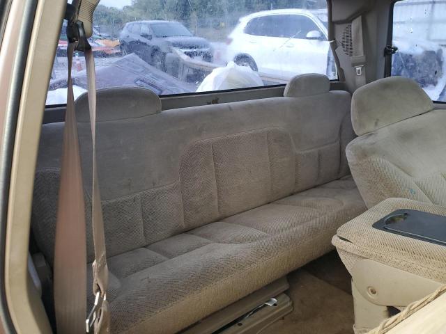 Photo 10 from auction – 1997 CHEVROLET GMT-400 C1500 with VIN 2GCEC19R2V1260366