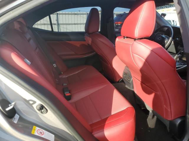 Photo 10 from auction – 2018 LEXUS IS 300 with VIN JTHC81D27J5026024