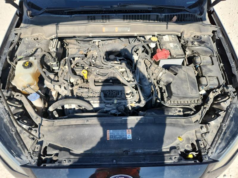 Photo 11 from auction – 2019 FORD FUSION SE with VIN 3FA6P0HD2KR113728
