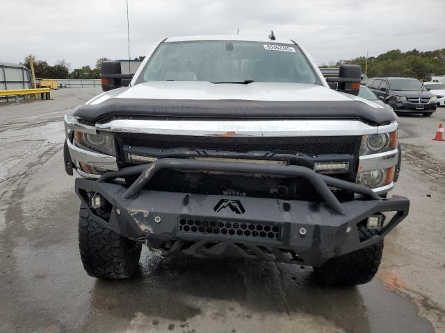 Photo 5 from auction – 2018 CHEVROLET SILVERADO with VIN 1GC1KWEG4JF208534