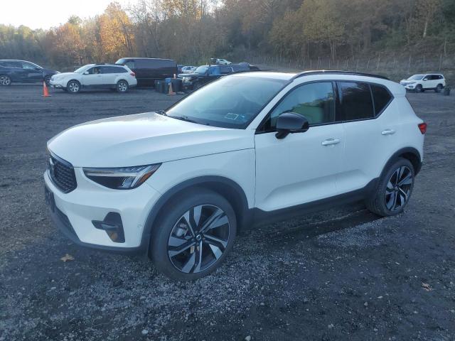 VOLVO XC40 PLUS 2024 with VIN YV4L12UL3R2362705 - Photo from auction