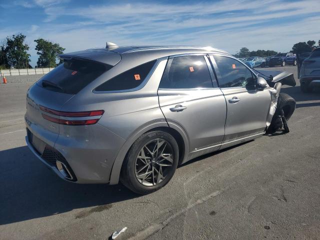 Photo 3 from auction – 2022 GENESIS GV70 BASE with VIN KMUMADTB2NU046591
