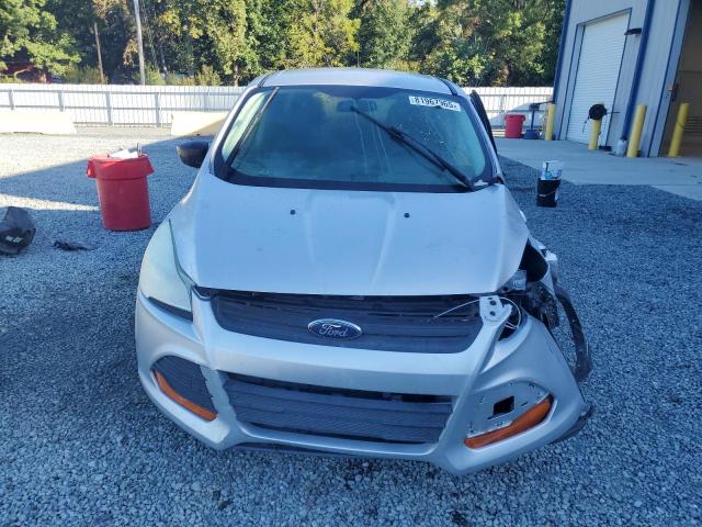 Photo 5 from auction – 2013 FORD ESCAPE S with VIN 1FMCU0F71DUD82507