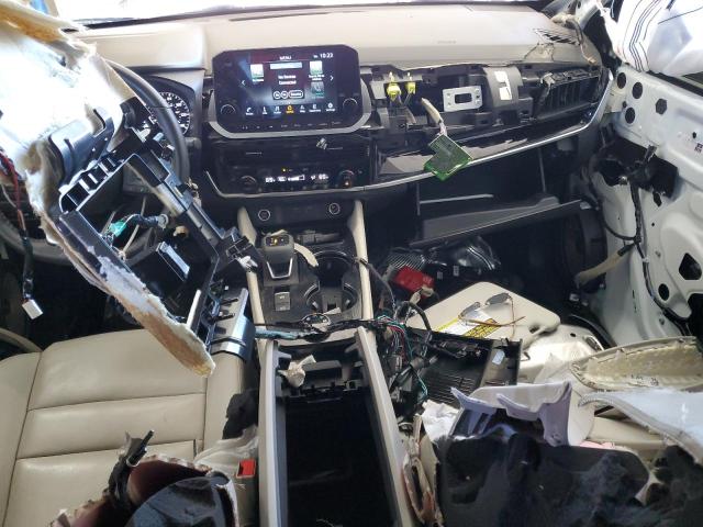 Photo 8 from auction – 2023 NISSAN ROGUE SL with VIN 5N1BT3CB1PC744113