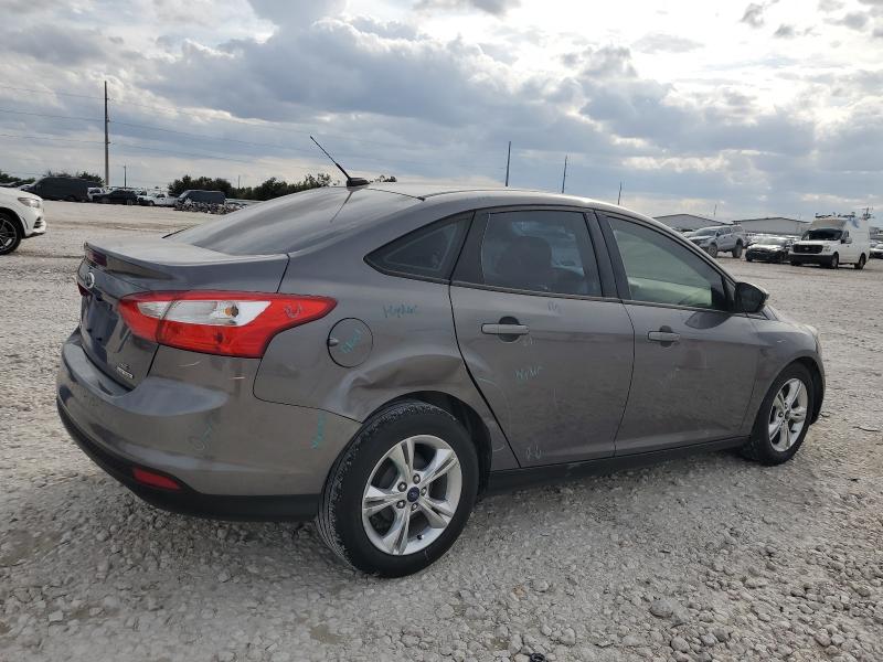 Photo 3 from auction – 2013 FORD FOCUS SE with VIN 1FADP3F20DL305581