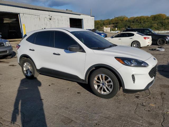 Photo 4 from auction – 2022 FORD ESCAPE S with VIN 1FMCU0F64NUB06458