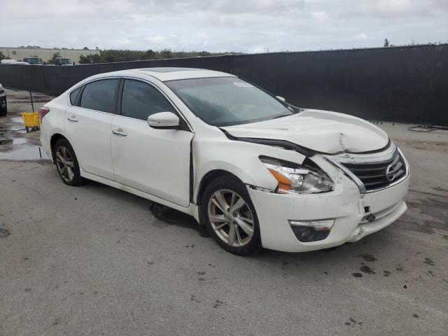 Photo 4 from auction – 2015 NISSAN ALTIMA 2.5 with VIN 1N4AL3AP3FC246708