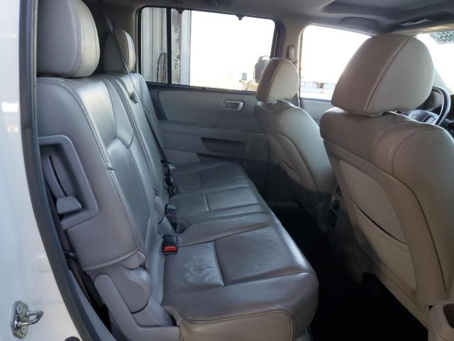 Photo 11 from auction – 2015 HONDA PILOT TOUR with VIN 5FNYF4H96FB038581