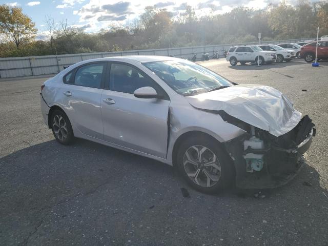 Photo 4 from auction – 2021 KIA FORTE FE with VIN 3KPF24AD4ME369468