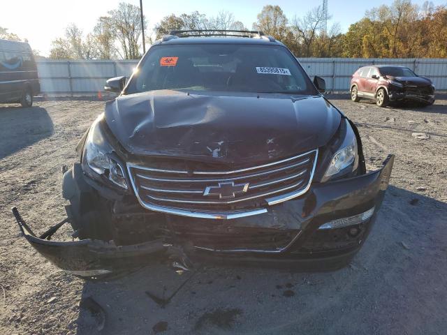 Photo 5 from auction – 2017 CHEVROLET TRAVERSE L with VIN 1GNKVGKD0HJ323819