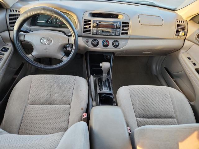 Photo 8 from auction – 2004 TOYOTA CAMRY LE with VIN 4T1BF32K54U579830