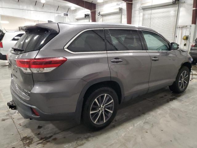 Photo 3 from auction – 2019 TOYOTA HIGHLANDER with VIN 5TDJZRFH2KS609618