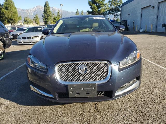 Photo 5 from auction – 2013 JAGUAR XF with VIN SAJWJ0EF1D8S75910