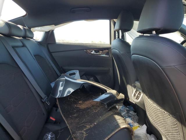 Photo 10 from auction – 2021 KIA FORTE GT with VIN 3KPF44AC2ME374783
