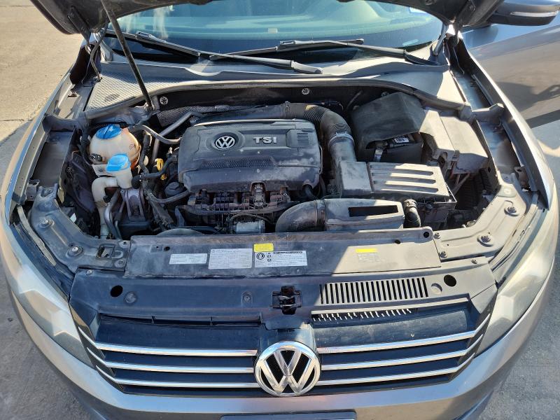Photo 11 from auction – 2015 VOLKSWAGEN PASSAT S with VIN 1VWAT7A32FC010837