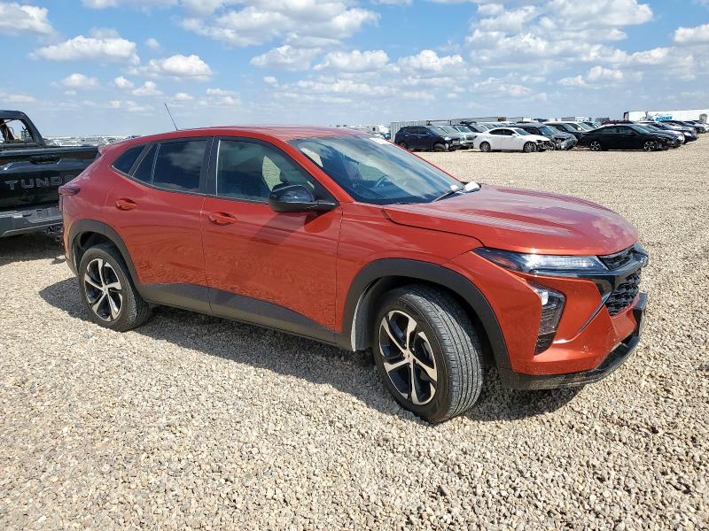 Photo 4 from auction – 2024 CHEVROLET TRAX 1RS with VIN KL77LGE22RC007212