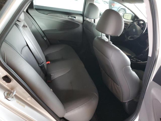 Photo 10 from auction – 2015 HYUNDAI SONATA HYB with VIN KMHEC4A47FA123850