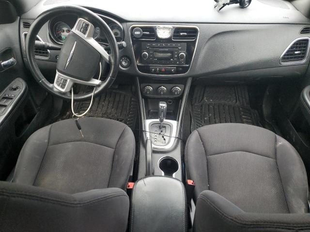 Photo 8 from auction – 2013 CHRYSLER 200 TOURIN with VIN 1C3CCBBB0DN692286