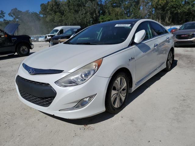 HYUNDAI SONATA HYB 2015 with VIN KMHEC4A45FA120221 - Photo from auction