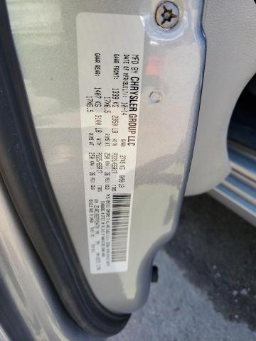 Photo 14 from auction – 2015 CHRYSLER TOWN & COU with VIN 2C4RC1BG2FR594720
