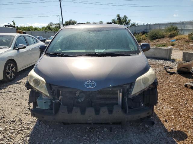 Photo 5 from auction – 2012 TOYOTA SIENNA XLE with VIN 5TDDK3DC5CS043722