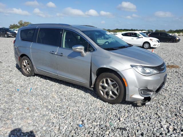 Photo 4 from auction – 2018 CHRYSLER PACIFICA LIMITED with VIN 2C4RC1GG3JR245955