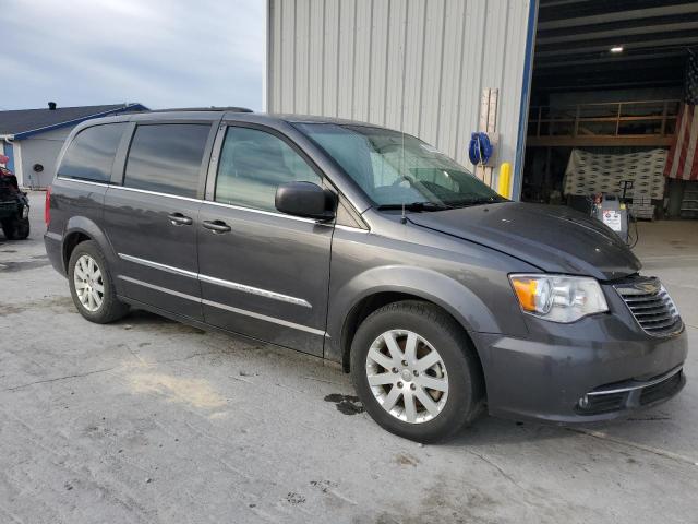 Photo 4 from auction – 2016 CHRYSLER TOWN & COU with VIN 2C4RC1BG4GR297112