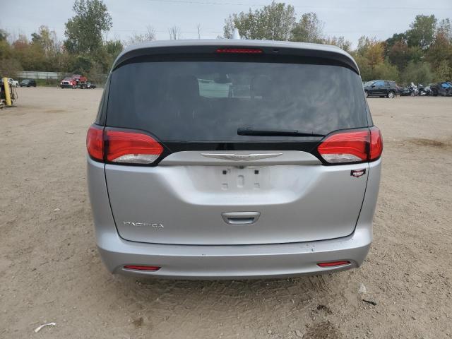 Photo 6 from auction – 2017 CHRYSLER PACIFICA T with VIN 2C4RC1DG8HR607566