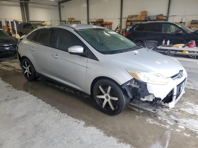 Photo 4 from auction – 2014 FORD FOCUS SE with VIN 1FADP3F26EL257800
