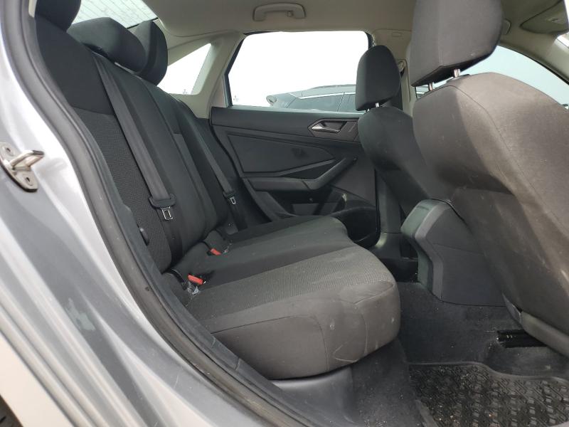 Photo 10 from auction – 2019 VOLKSWAGEN JETTA S with VIN 3VWCB7BU8KM239759