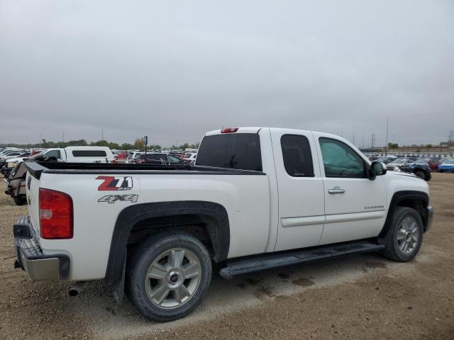 Photo 3 from auction – 2013 CHEVROLET SILVERADO K1500 LT with VIN 1GCRKSE76DZ137125