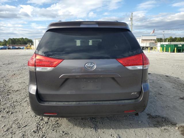 Photo 6 from auction – 2011 TOYOTA SIENNA VAN with VIN 5TDYK3DC8BS072132