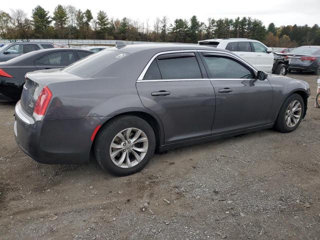 Photo 3 from auction – 2015 CHRYSLER 300 LIMITE with VIN 2C3CCAAGXFH780684