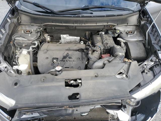 Photo 11 from auction – 2015 MITSUBISHI OUTLANDER with VIN 4A4AP3AU6FE052546