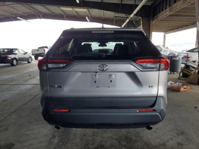 Photo 6 from auction – 2019 TOYOTA RAV4 LE with VIN JTMH1RFVXKD507071