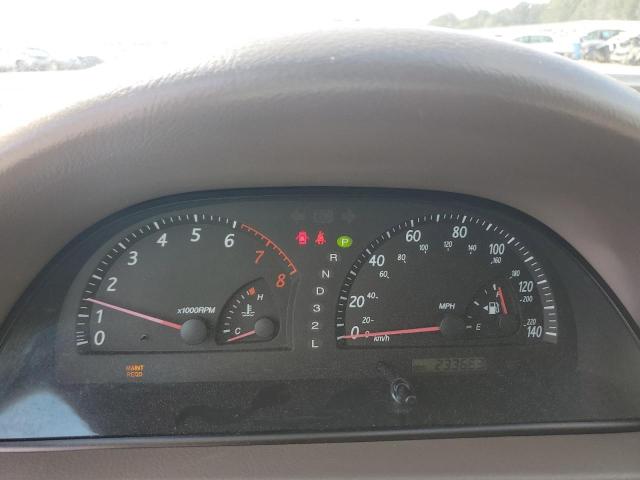 Photo 9 from auction – 2004 TOYOTA CAMRY with VIN 4T1BF30K64U568676