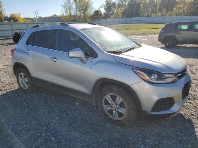 Photo 4 from auction – 2020 CHEVROLET TRAX 1LT with VIN KL7CJLSB4LB029727