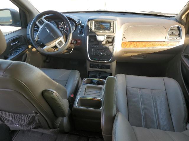 Photo 8 from auction – 2015 CHRYSLER TOWN & COU with VIN 2C4RC1CG6FR573335