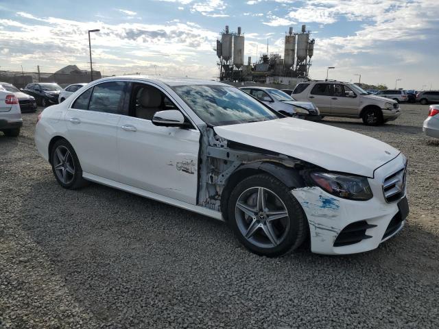 Photo 4 from auction – 2018 MERCEDES-BENZ E 300 with VIN WDDZF4JB1JA303190