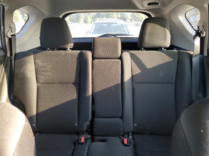 Photo 10 from auction – 2017 TOYOTA RAV4 LE with VIN 2T3BFREV7HW589524