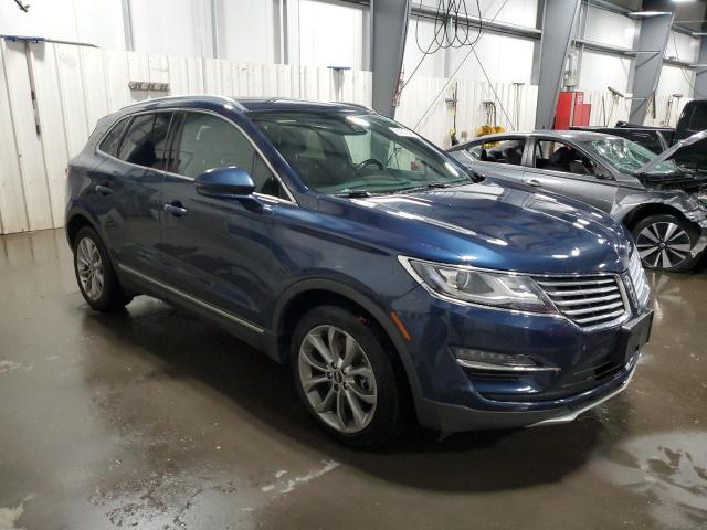 Photo 4 from auction – 2017 LINCOLN MKC SELECT with VIN 5LMCJ2D9XHUL45872