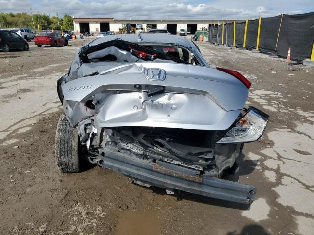 Photo 6 from auction – 2018 HONDA CIVIC EX with VIN 19XFC2F85JE004788