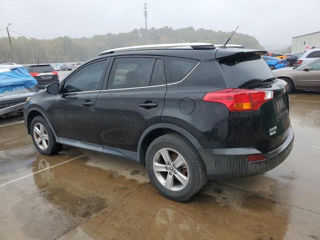 Photo 2 from auction – 2015 TOYOTA RAV4 XLE with VIN 2T3RFREV9FW378045