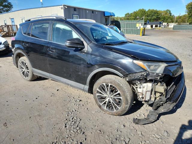 Photo 4 from auction – 2017 TOYOTA RAV4 LE with VIN 2T3BFREV3HW637472
