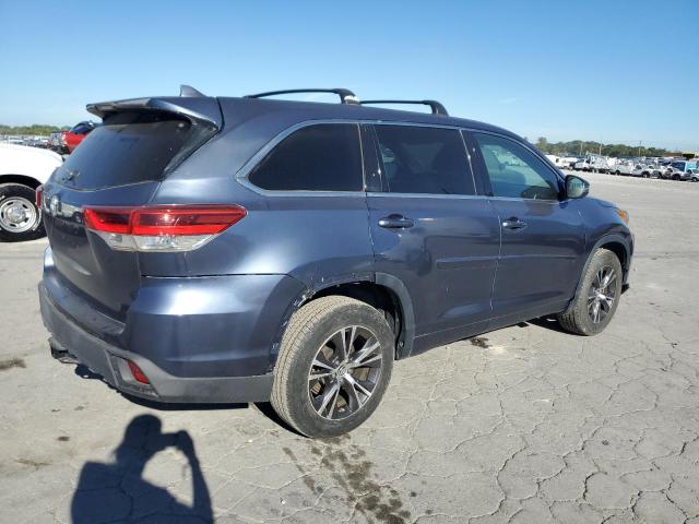 Photo 3 from auction – 2018 TOYOTA HIGHLANDER with VIN 5TDZZRFH6JS250405