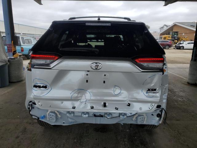 Photo 6 from auction – 2025 TOYOTA RAV4 XSE with VIN JTMFB3FV4SD276797