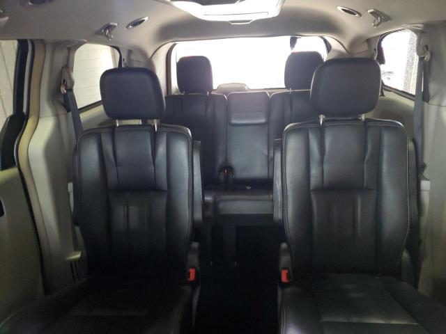 Photo 10 from auction – 2016 CHRYSLER TOWN & COU with VIN 2C4RC1BG5GR295546