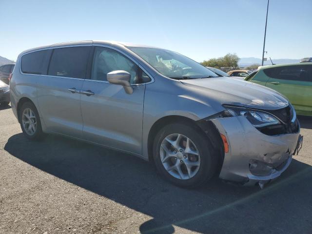 Photo 4 from auction – 2018 CHRYSLER PACIFICA T with VIN 2C4RC1FGXJR365558