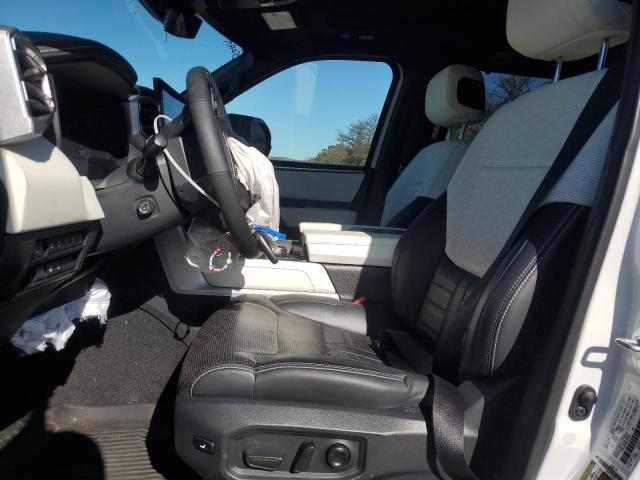 Фото 7 с аукциона – 2023 TOYOTA SEQUOIA с VIN 7SVAAABA0PX014842